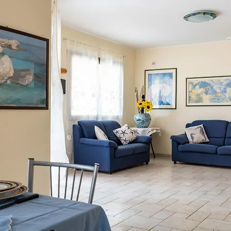 Holiday home Beach House *